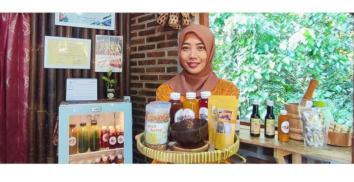 A woman holding products