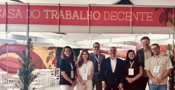 Na ExpoCacau2026, a OIT, o CocoaAction e parceiros organizaram também o estande  “Casa do Trabalho Decente”. 