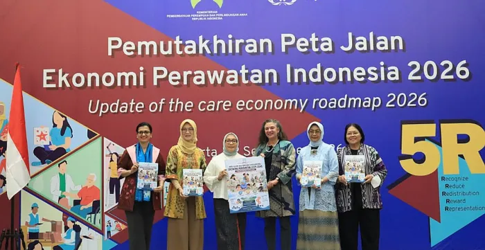 Six people standing