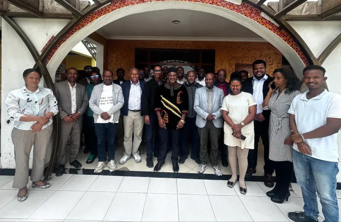 Participants from CETU’s regional federations engage in sessions on wage policy and social dialogue