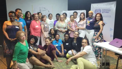 Foto grupal de trabajadoras domésticas remuneradas en Colombia