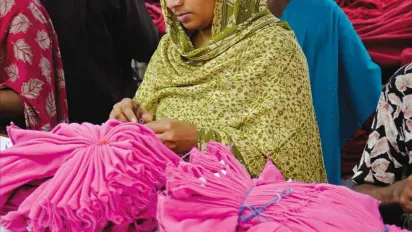 Cover of the Bangladesh Rana Plaza - Two years on review 