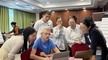  The trainer assists participants in using EUROMOD, Beijing, China, April 2025