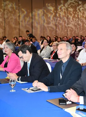 En el Foro de Inspección Laboral, expertos internacionales y nacionales abordaron desafíos y soluciones para garantizar trabajo decente y mejorar la competitividad.