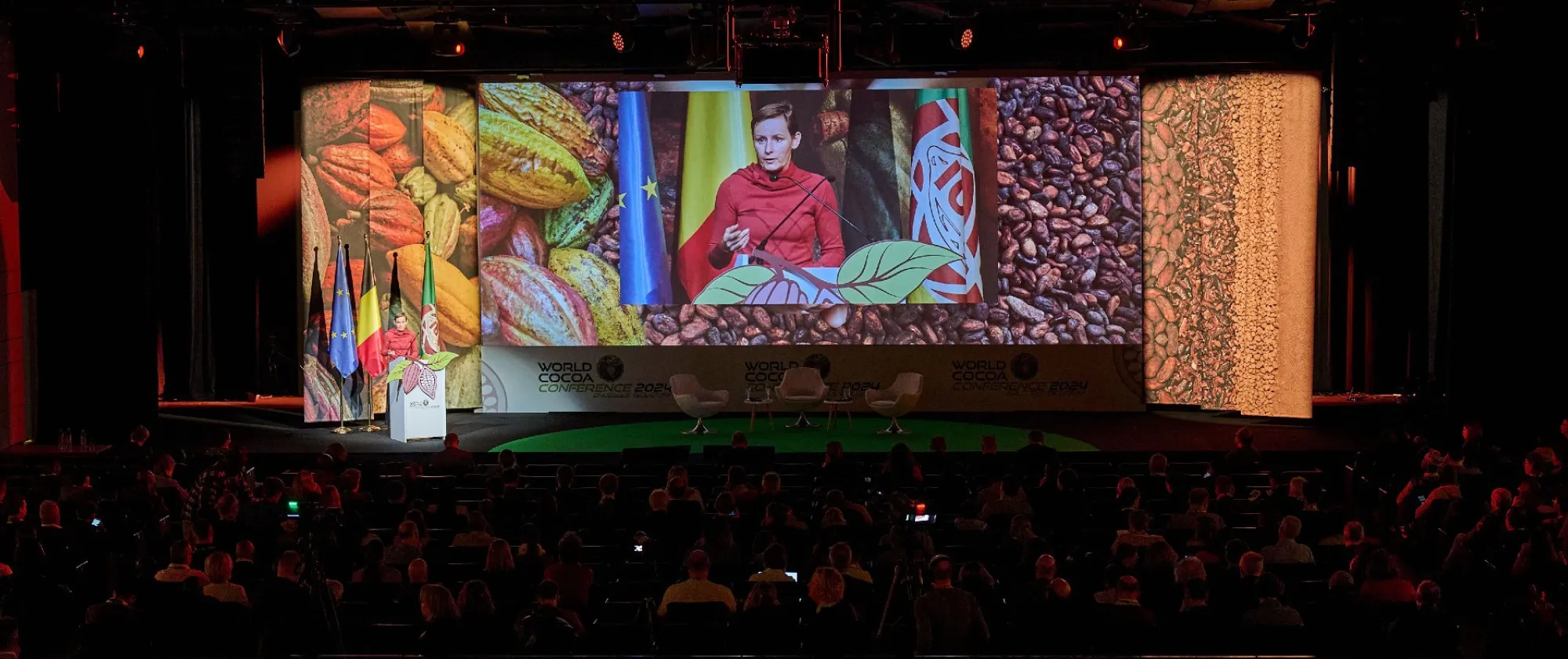 The Director of ILO-Brussels addresses the World Cocoa Conference