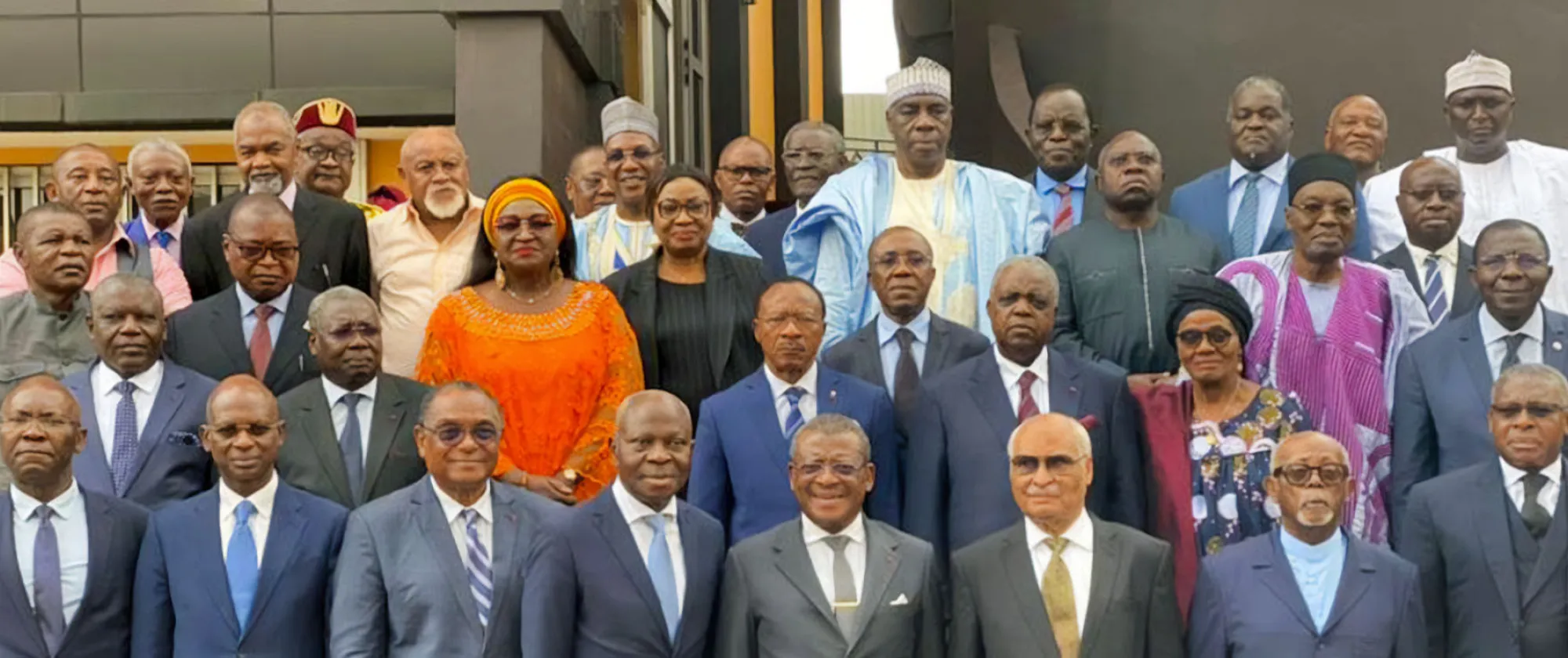 ILO Director-General stands with government representatives and social partners in Cameroon