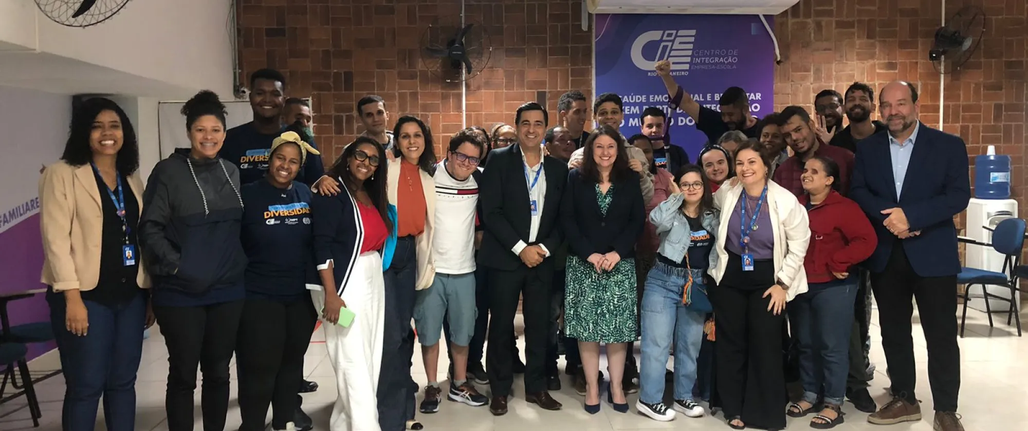 Roda de Conversa com pessoas com deficiência participantes do projeto Construindo com a Diversidade