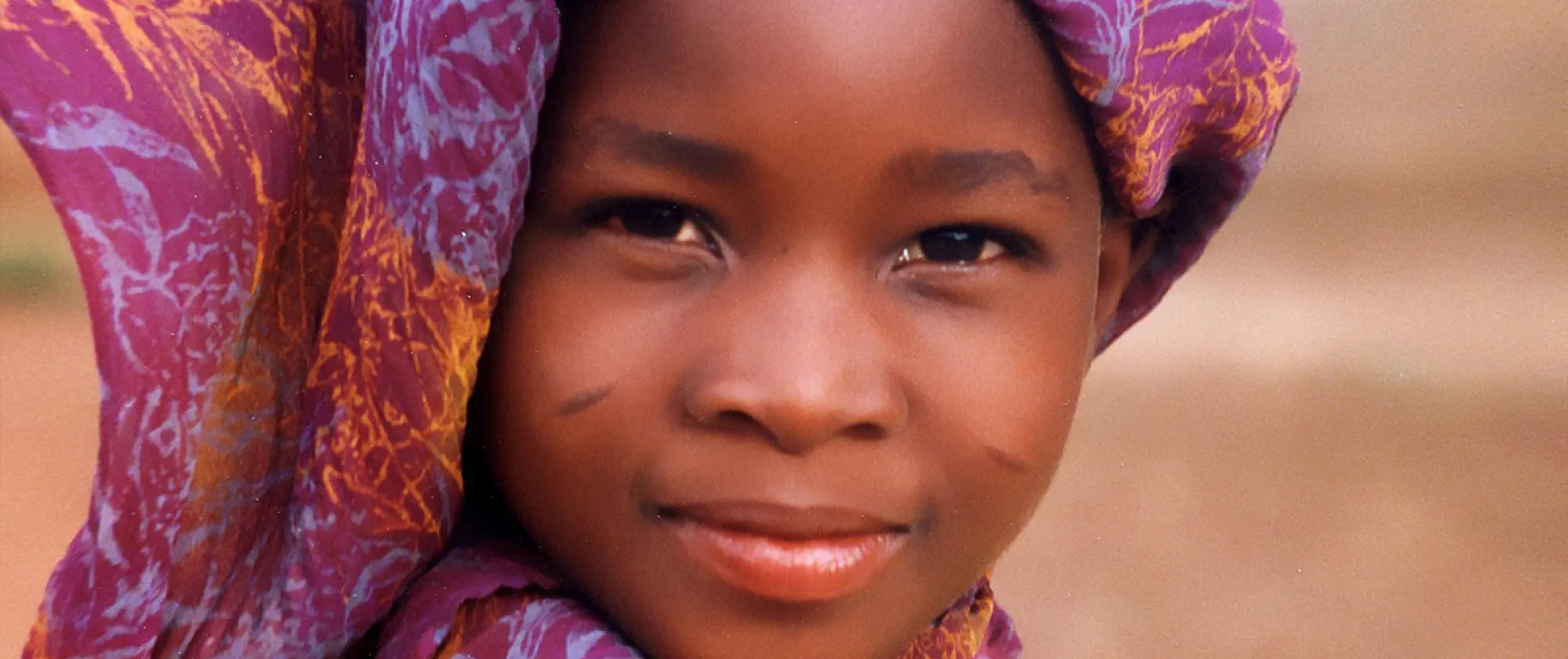 Criança a sorrir