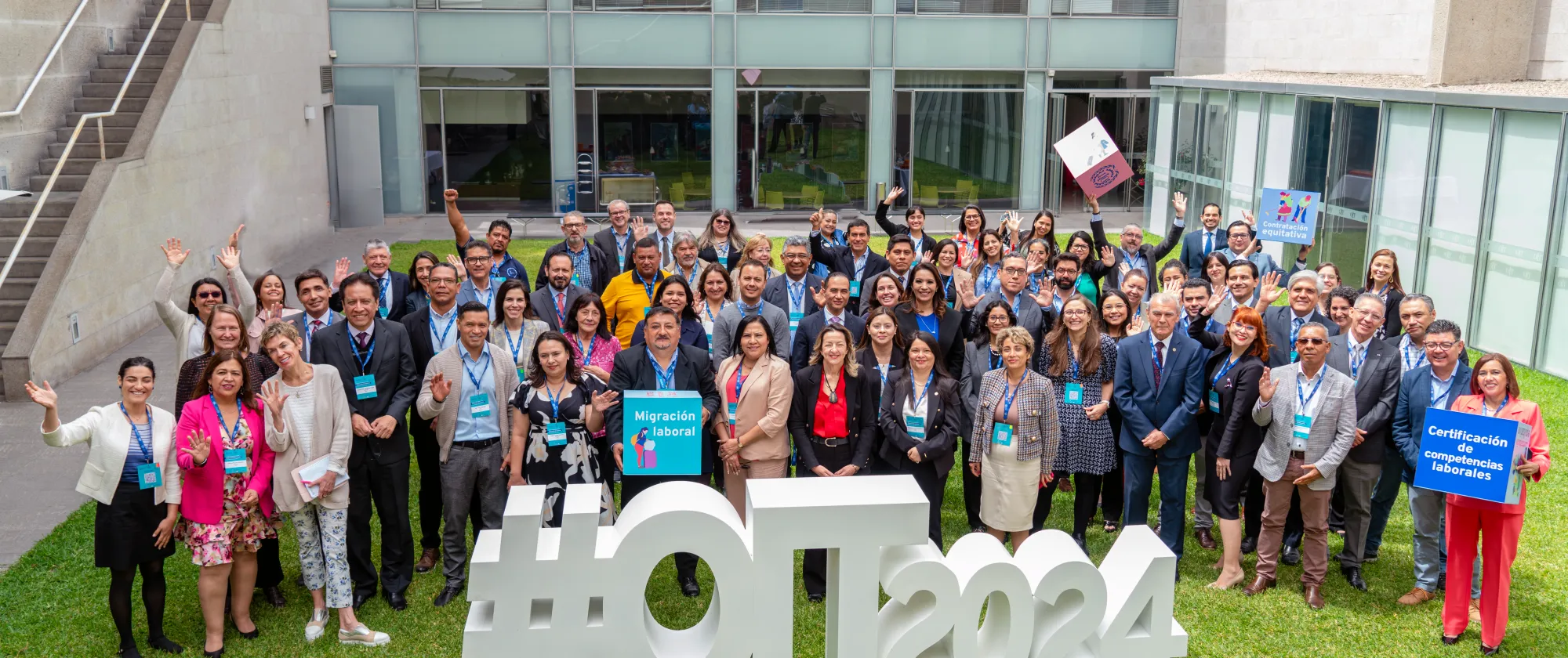 Participantes del Encuentro Regional Tripartito Talento en Movimiento, realizado en octubre de 2024.