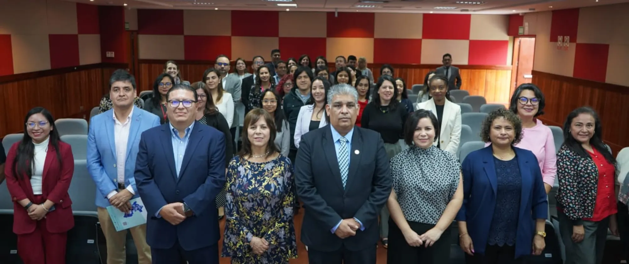 Presentación de Ruta para la contratación de personas migrantes y la Guía de inclusión financiera en Perú