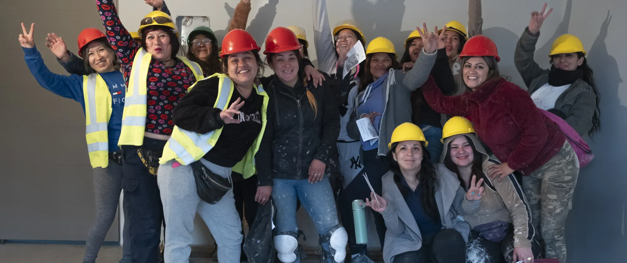 “Construyendo a la par”: un proyecto piloto por la equidad de género en el sector de la construcción en Chile