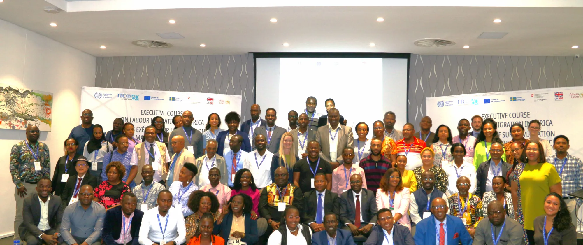 Group photo of the participants in the meeting hall