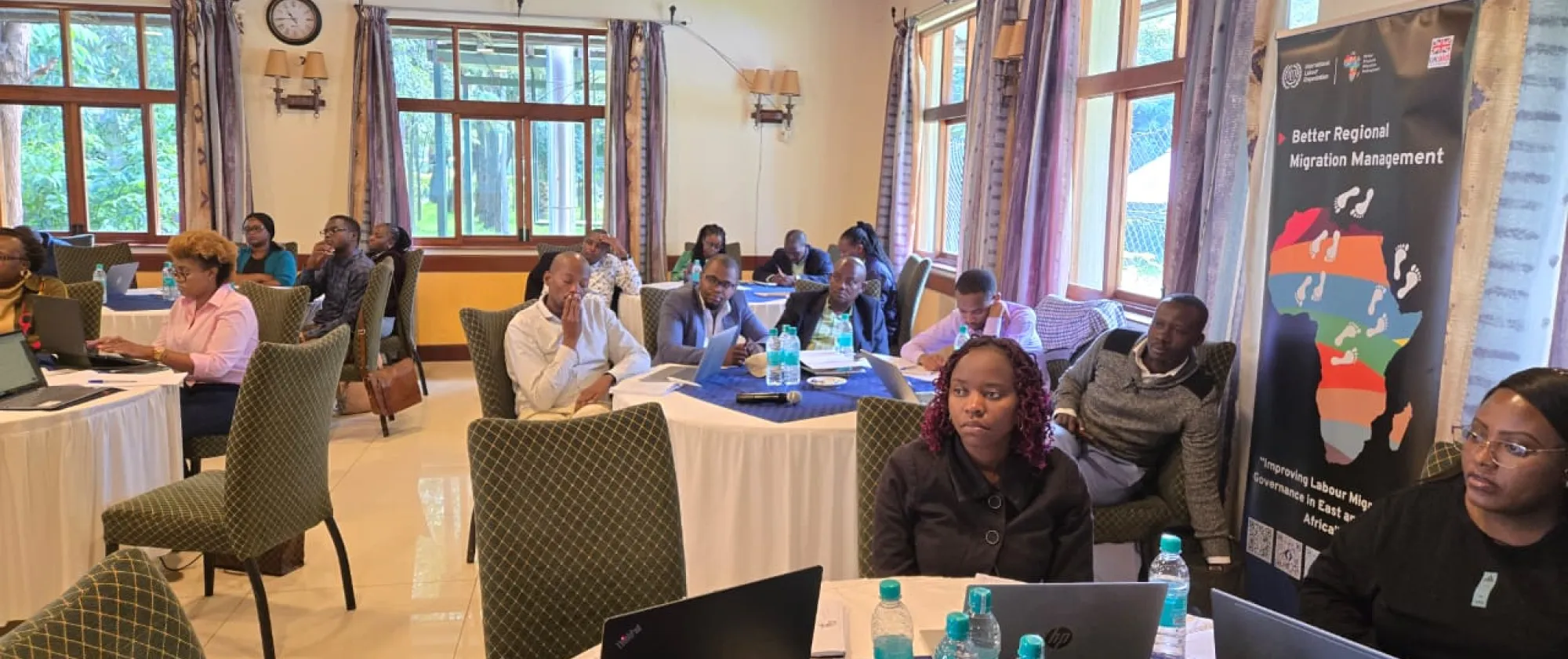 Picture of the participants during the meeting