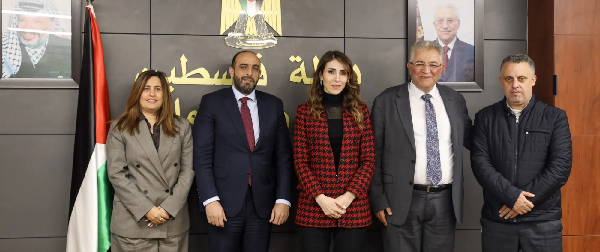 (Right to left) Munif Rimawi, head of the Cooperative Work Agency, Dr. Imad Abu Kishek, President of Al Quds university. H.E Dr. Enas Attari, Palestinian Minister of Labour; Mohammad Musleh, AICS representative; Rasha El Shurafa, ILO OPT OIC Jerusalem.