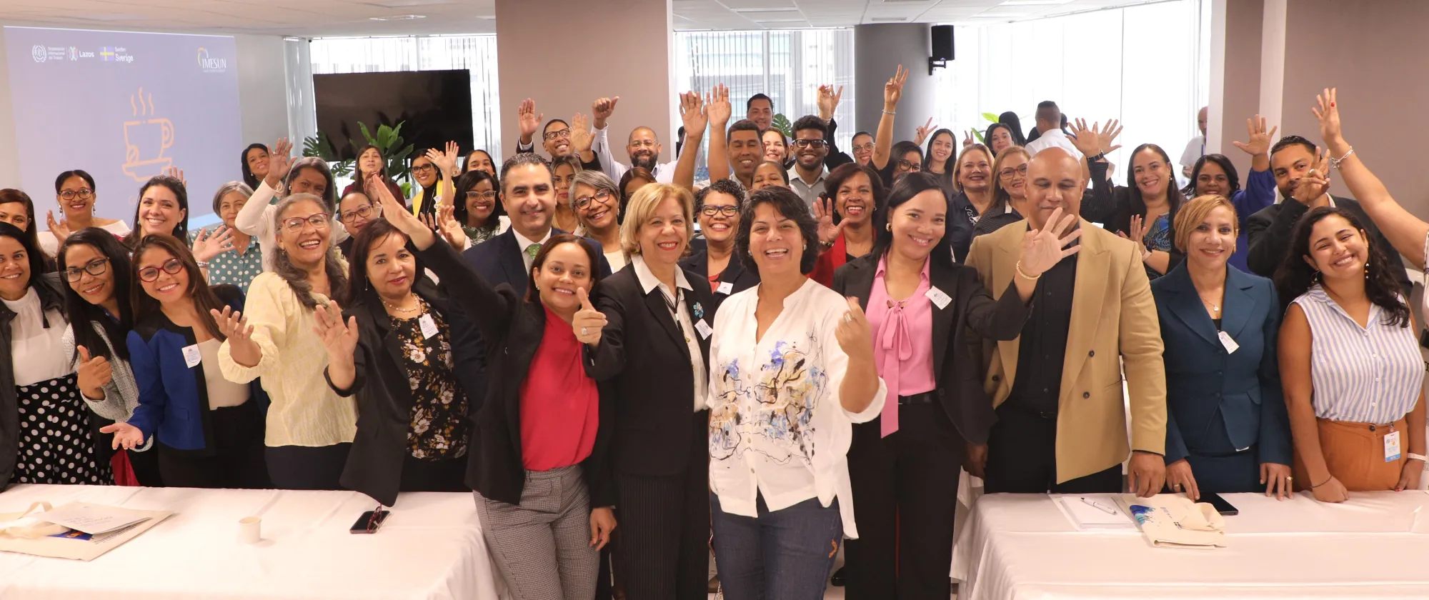 Representantes de OIT y de las instituciones prestadoras de servicios que participarán de la transferencia de la metodología IMESUN.