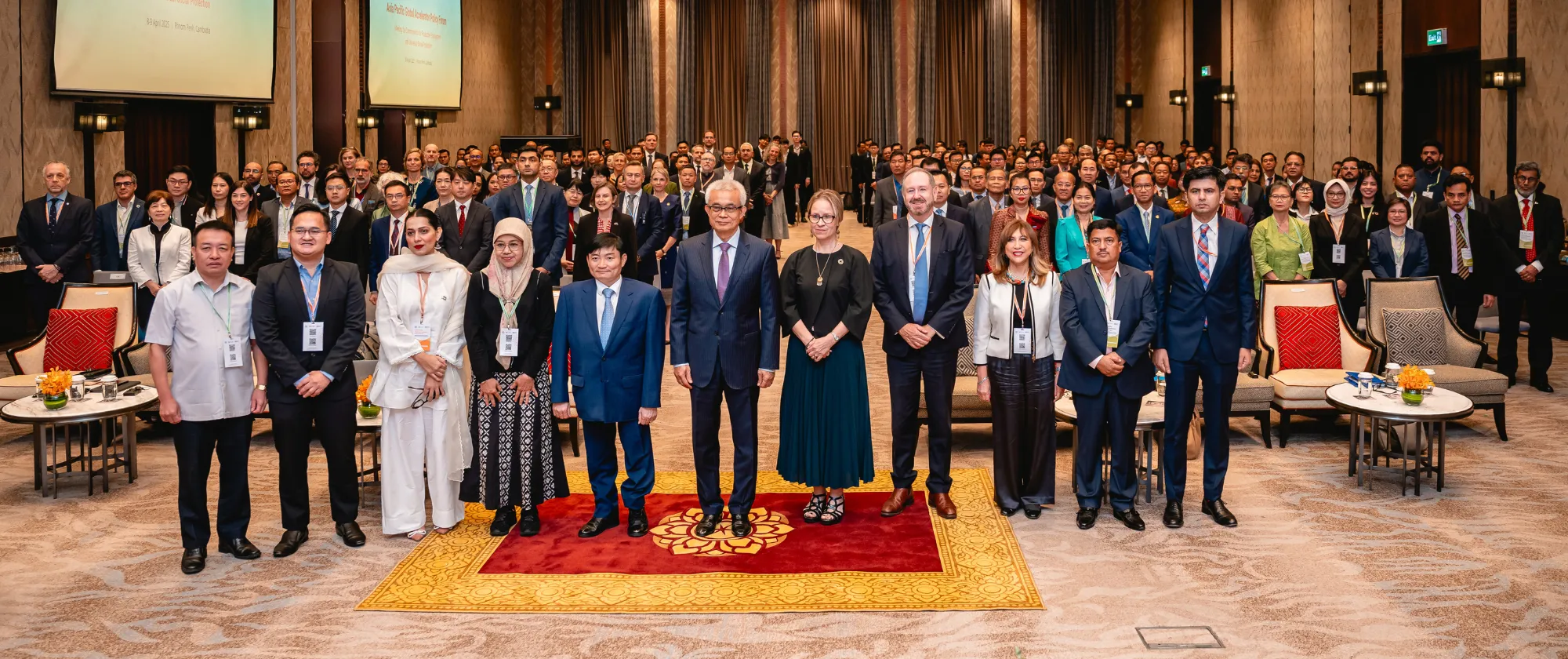 Group photo at the Asia Pacific Global Accelerator Policy Forum, held in Phnom Penh, Cambodia, bringing together policymakers to accelerate progress towards skills, decent work and universal social protection in the region. 8 April 2025