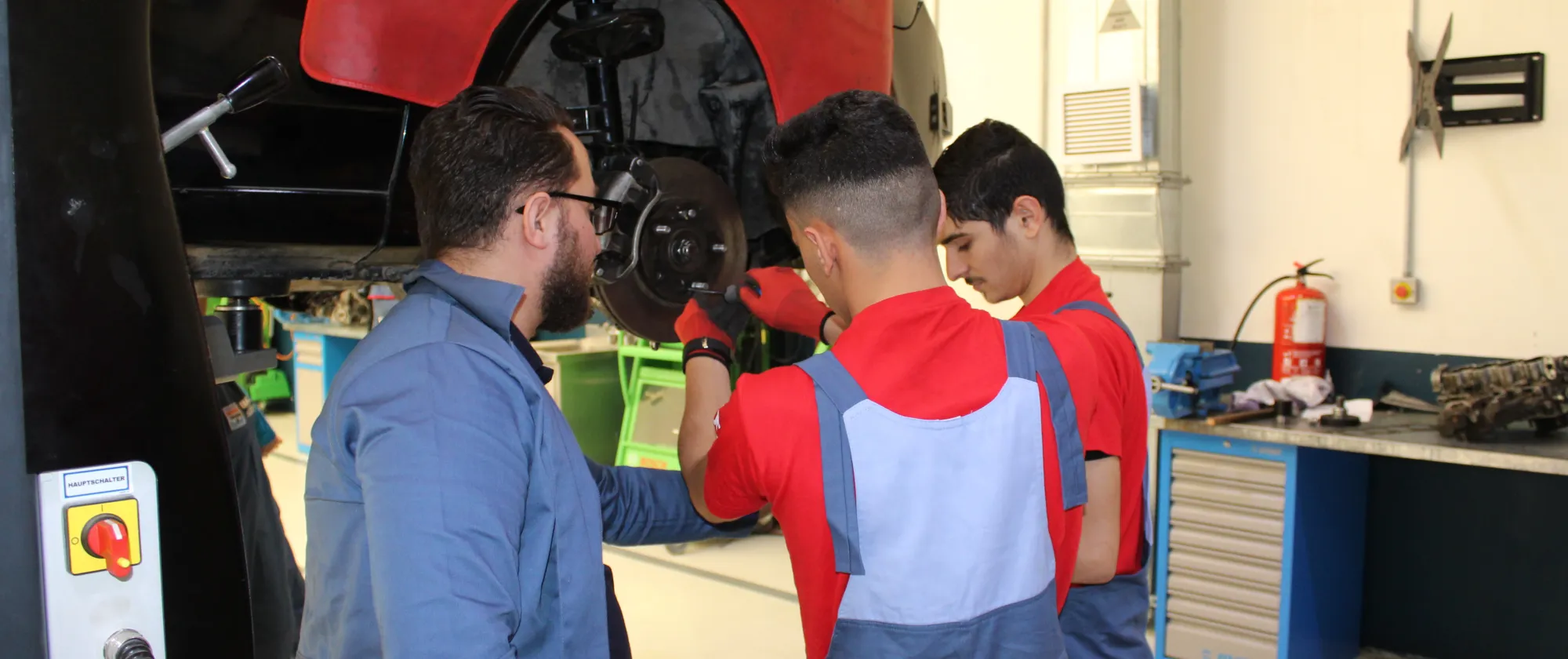 Two trainees receive instruction in the programme’s automative course. LTUC campus Amman, Jordan 26 April 2025. 