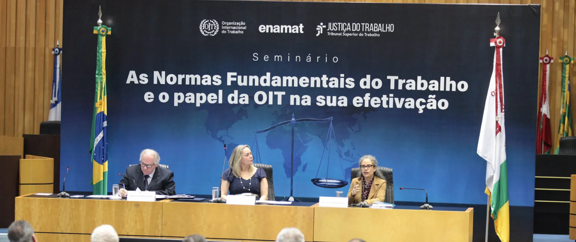 Mesa de abertura do seminário “As Normas Fundamentais do Trabalho e o papel da OIT na sua efetivação”