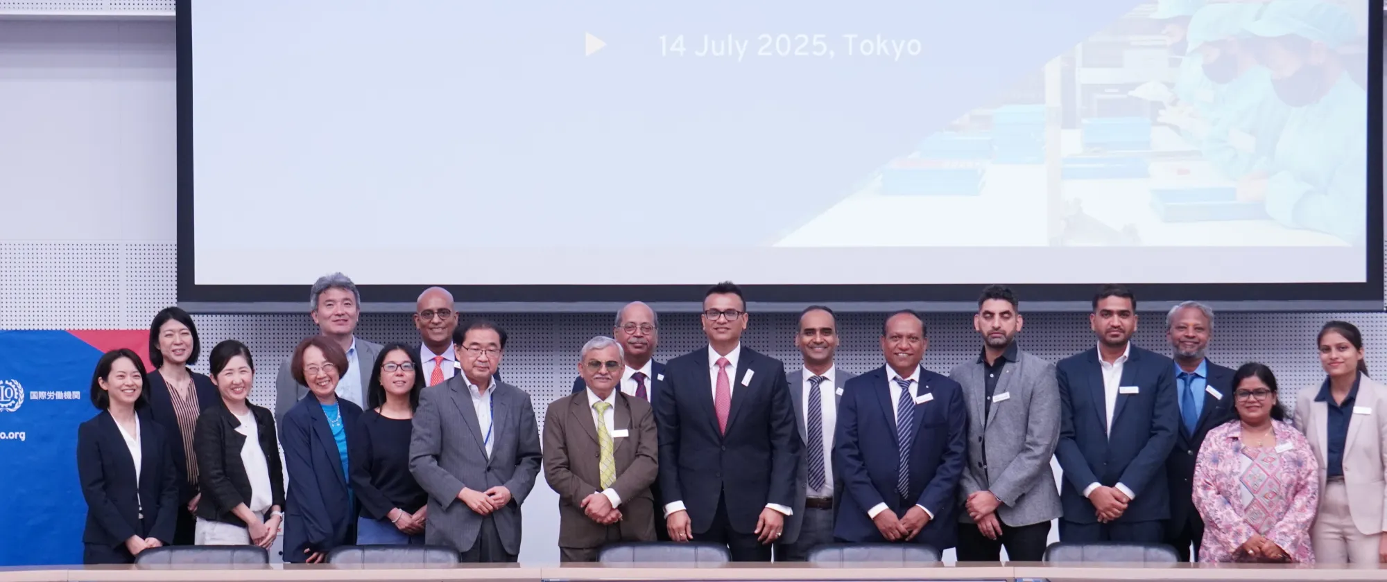Participants from India and Japan gather to discuss responsible business conduct. (2025, Tokyo) 