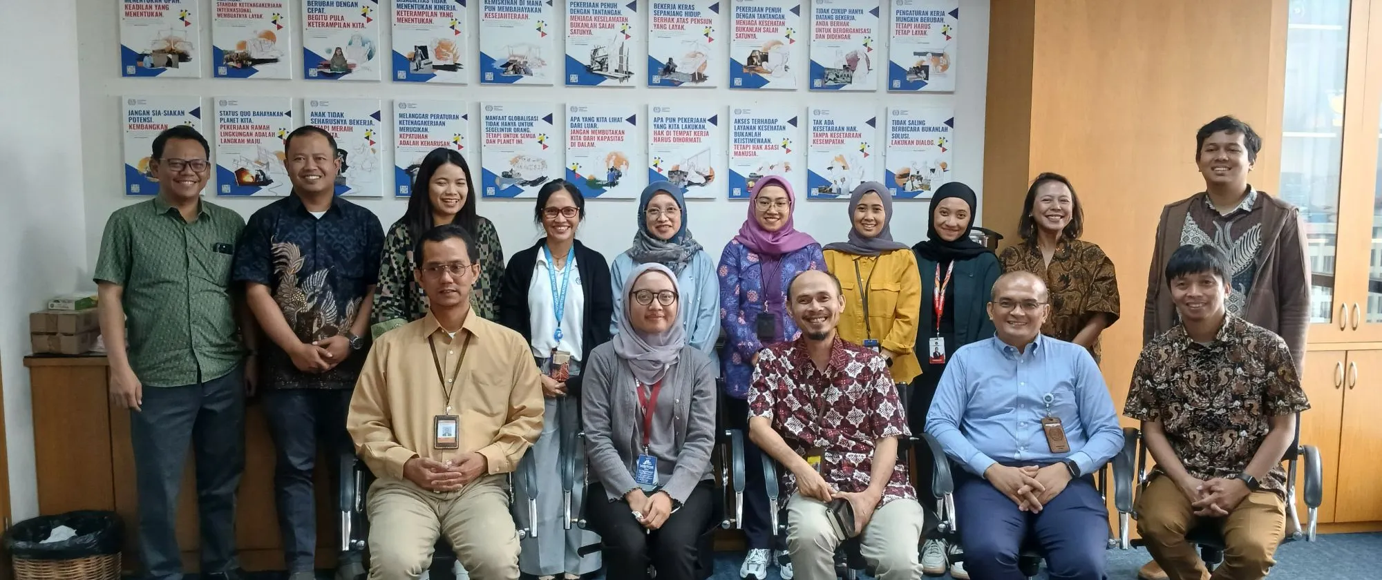 group picture of the participants 