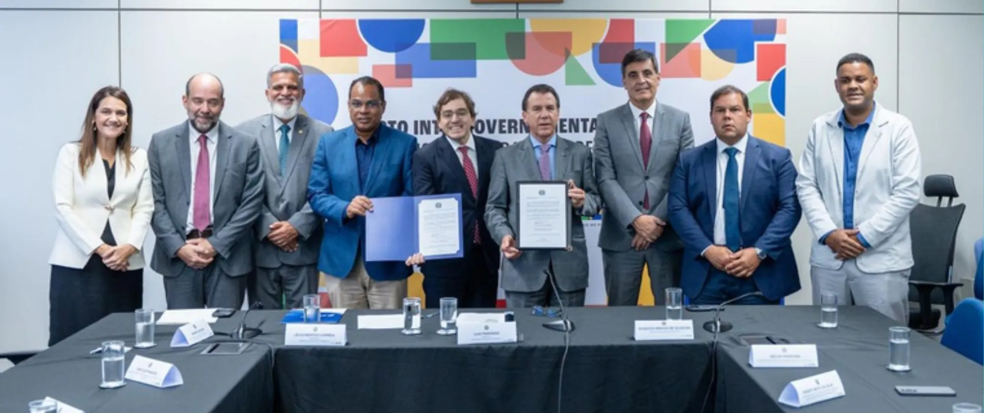 Cerimônia no Ministério do Trabalho e Emprego do Brasil sobre o Pacto Intergovernamental de Promoção do Trabalho Decente no Carnaval de Salvador