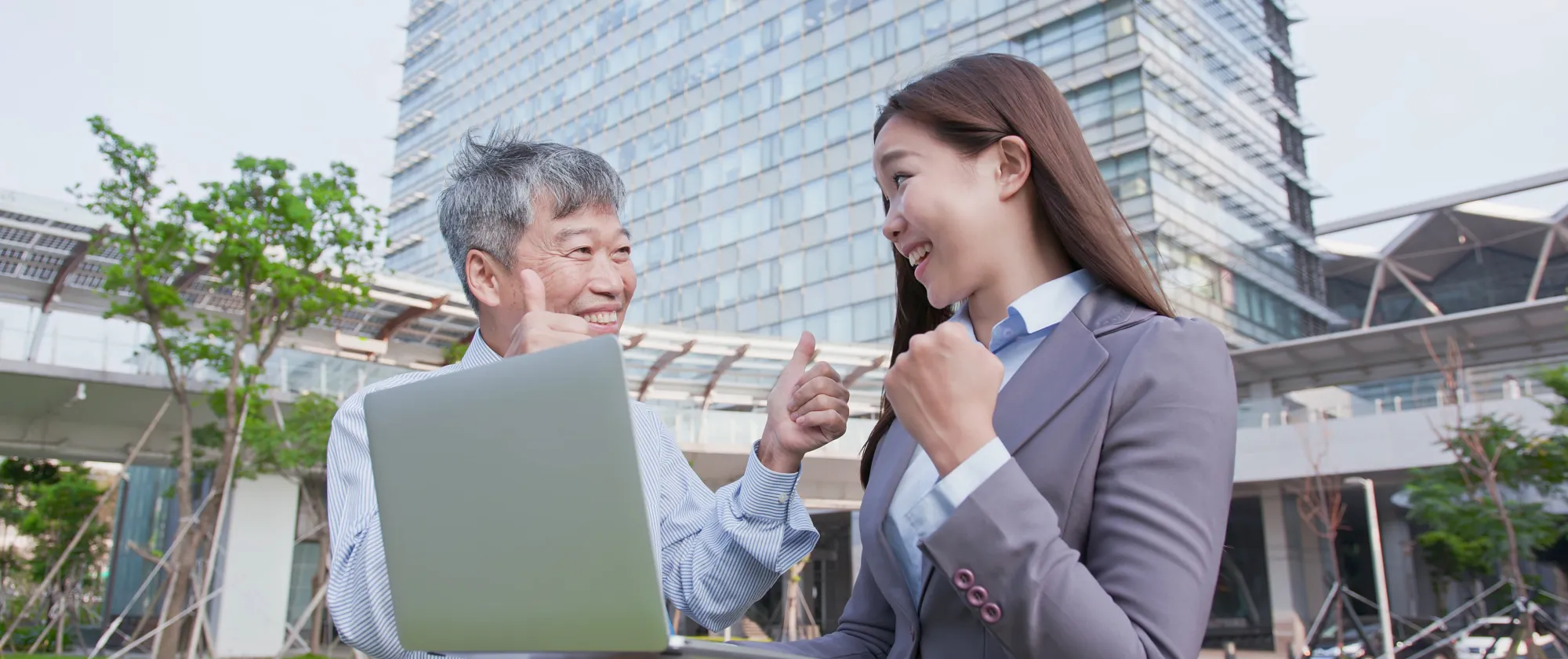 Older and younger worker 