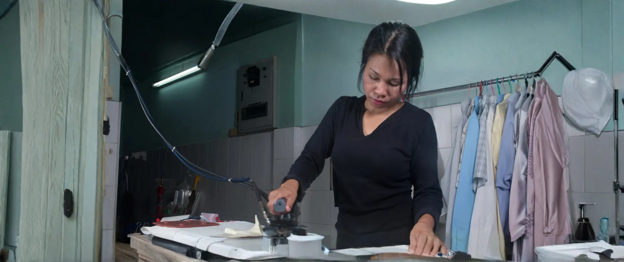 domestic-worker-in-a-household