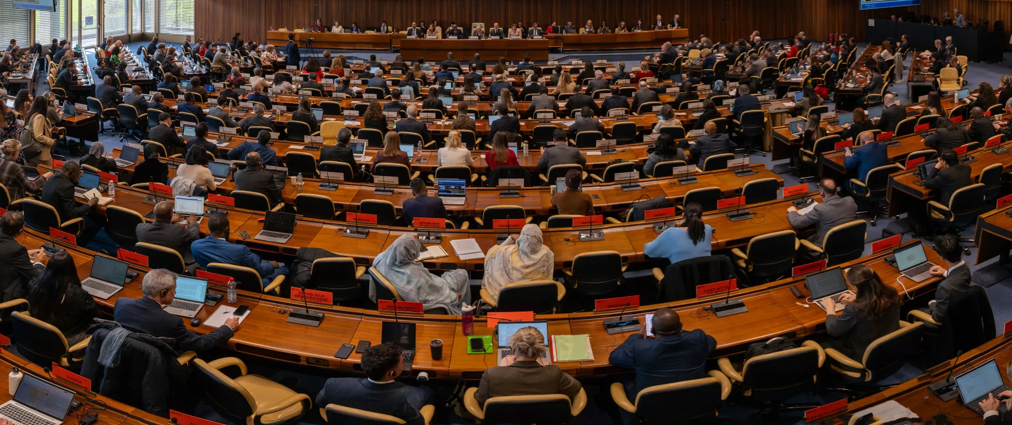 Vue générale du Conseil d’administration de l’OIT réuni en assemblée