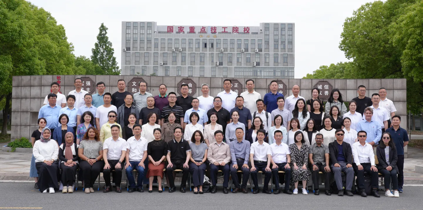 考察长兴技师学院©国际劳工组织