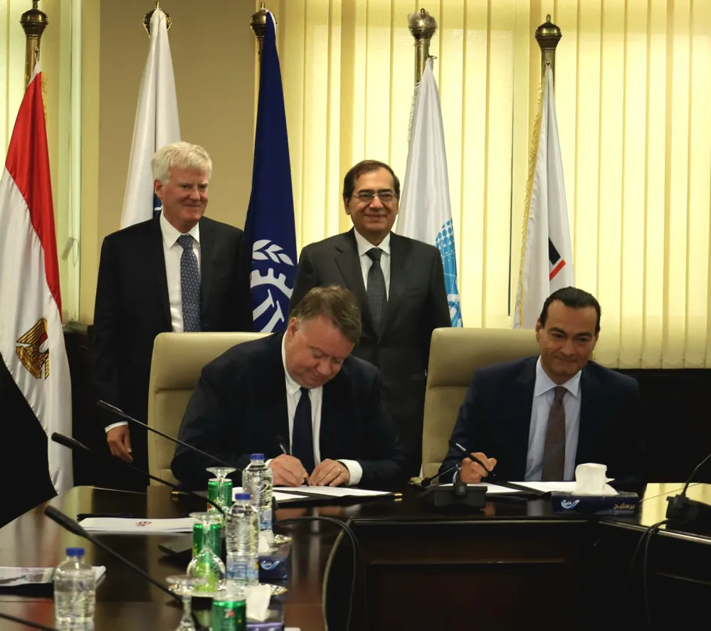 ILO Cairo Director signs a new partnership with Methanex Egypt