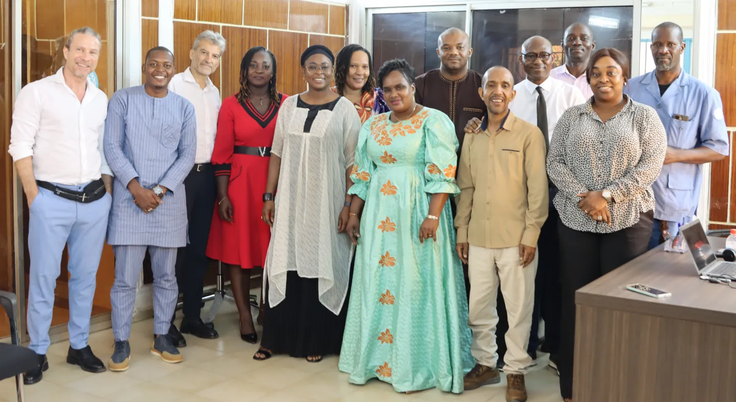Photo avec l'équipe de l’OIT au Mali