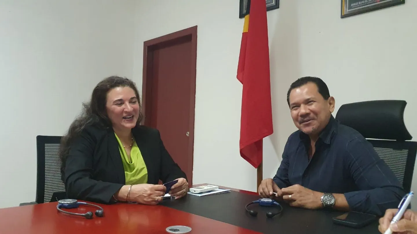 ILO Country Director with the Chair of Chamber of Commerce of Timor-Leste (CCI-TL) in Dili.