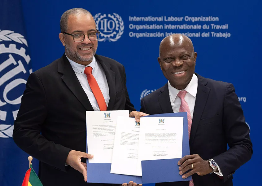 Ratification ceremony of Conventions Nos. 102, 158 and 187 on 7 June 2024: Mr Celsio Rodrigues da Vera Cruz Junqueira, Labour and Solidarity Minister of Sao Tome and Principe, and Gilbert F. Houngbo, Director-General of the ILO