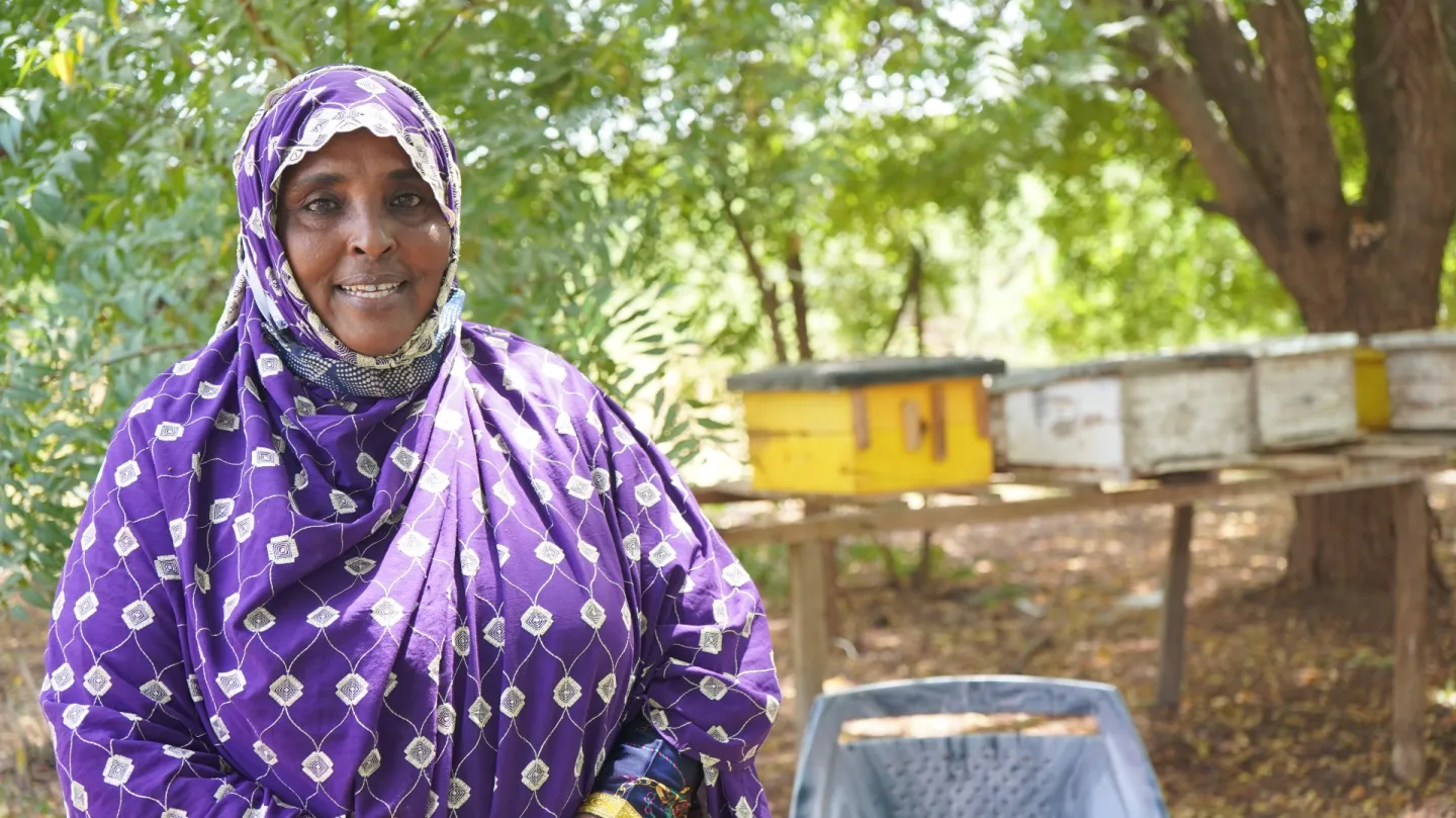 woman beekeeper