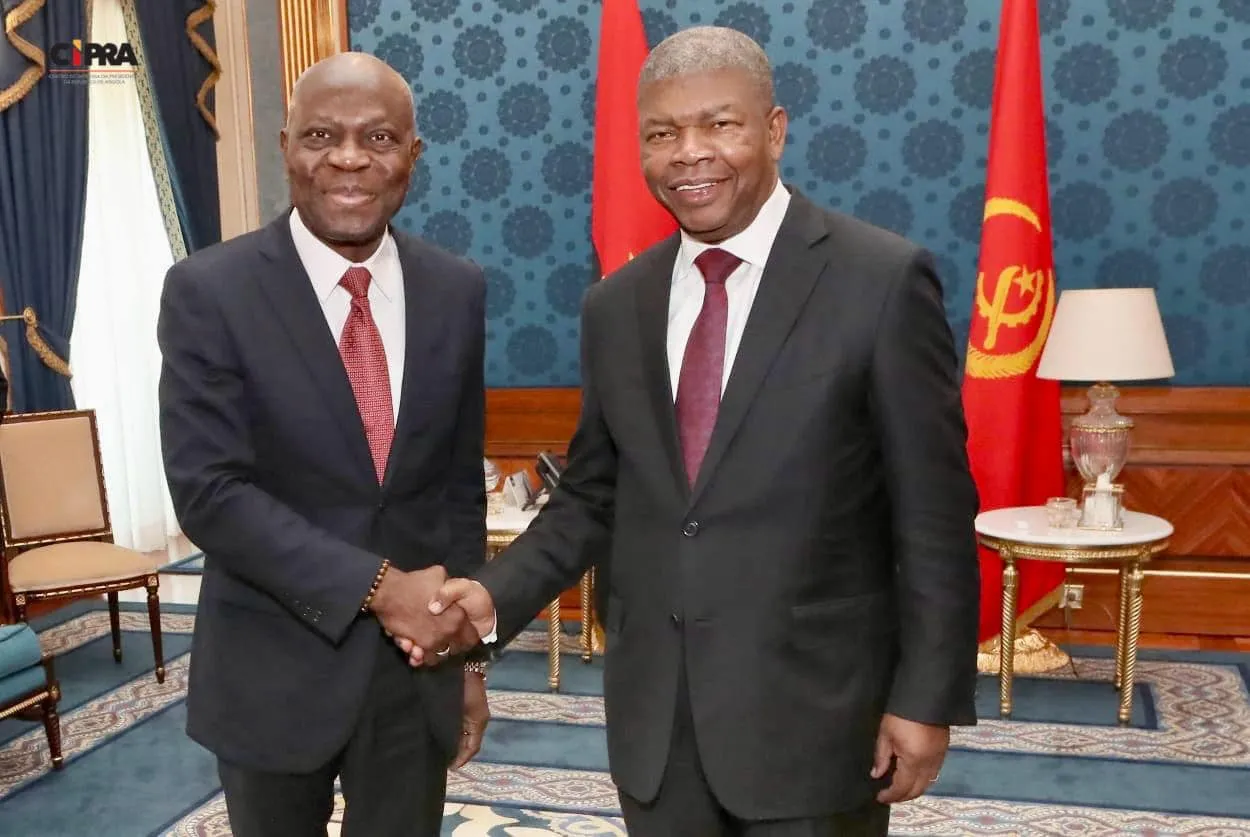ILO Director-General Gilbert F. Houngbo shakes hands with Angolan President the President João Manuel Gonçalves Lourenço in Luanda, Angola