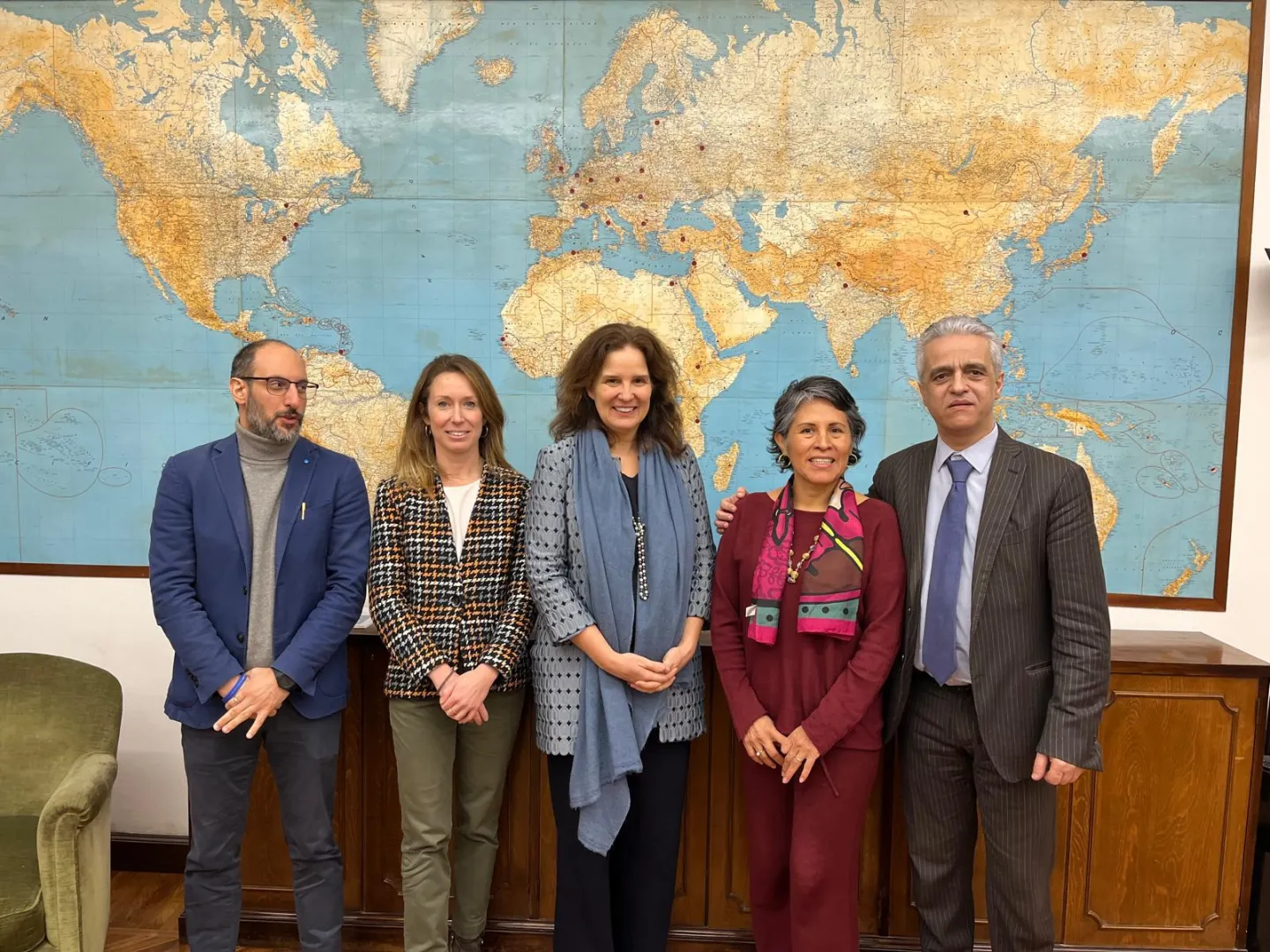 Beate Andrees, Direttrice OIL per l’Europa e l’Asia centrale, con i rappresentanti di CIGL, CISL e UIL e il Direttore dell'Ufficio OIL per l’Italia e San Marino