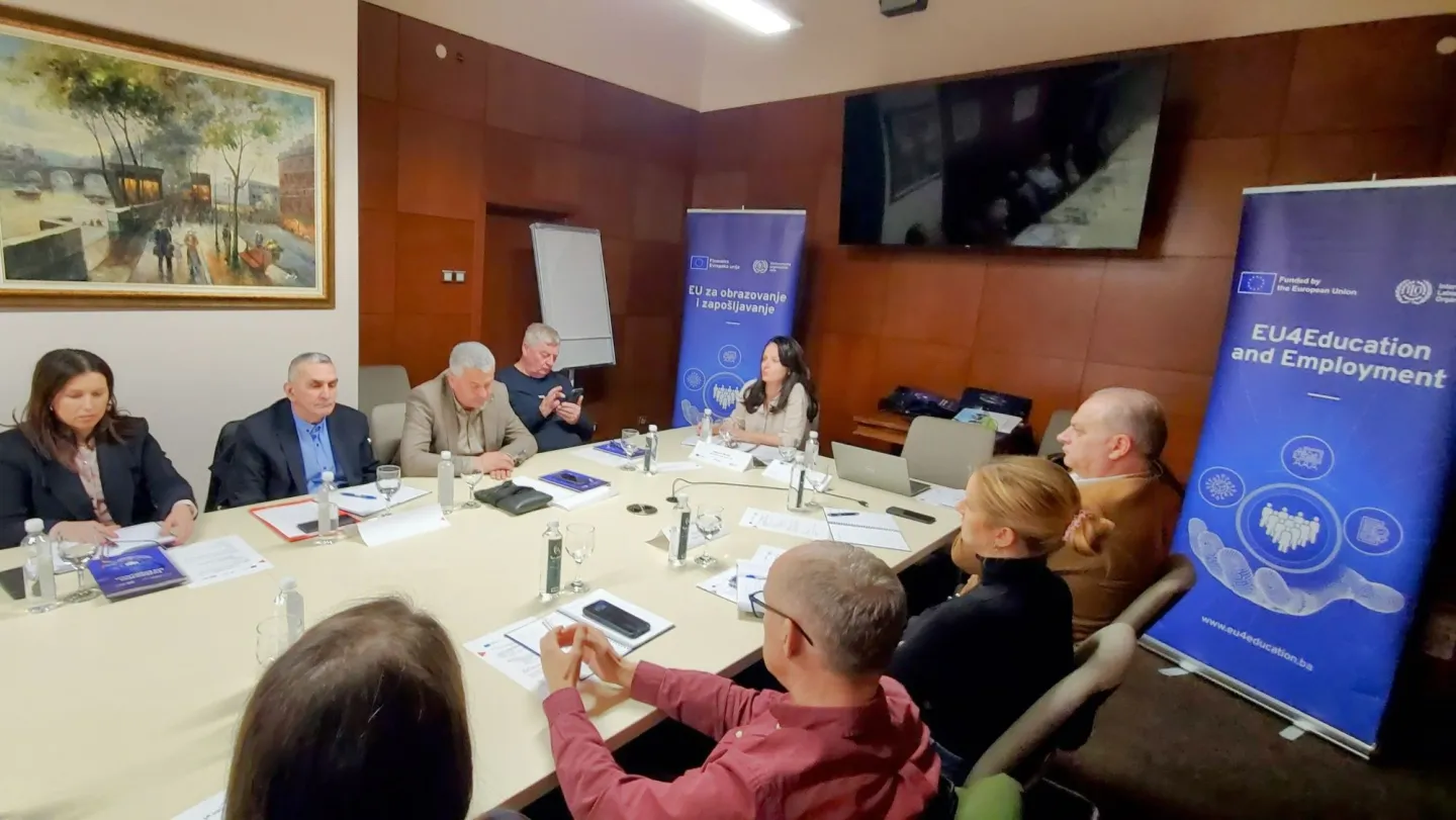 Employers representatives around a discussion table 