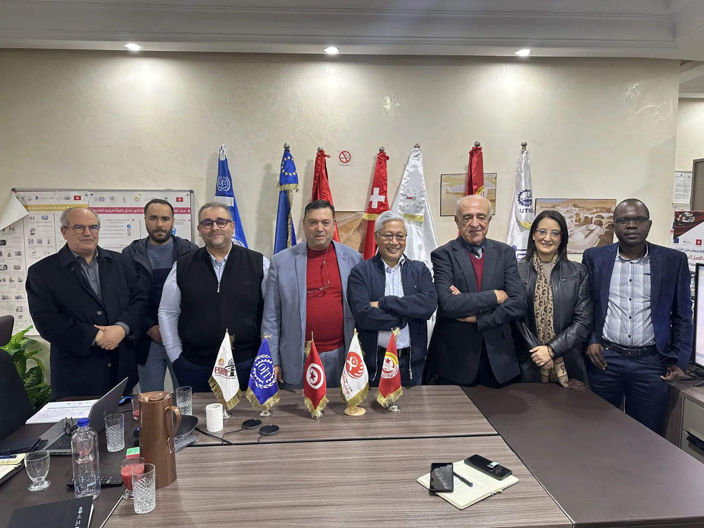 The General Secretary of the Building and Wood Workers International (BWI) and Workers' and Employers' representatives meet at the ILO Office in Tunisia
