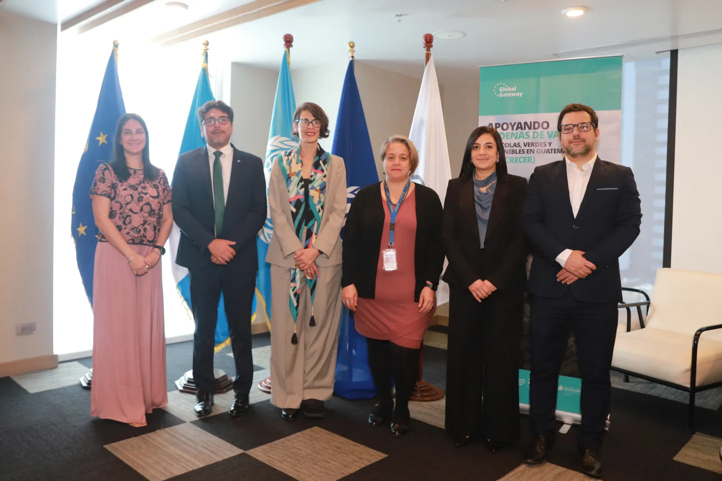 Ver Crecer es un proyecto que se implementa en Guatemala como resultado de una colaboración estratégica entre la OIT, la OACNUDH y la OCDE, con el apoyo de la Unión Europea en el marco de la estrategia Global Gateway