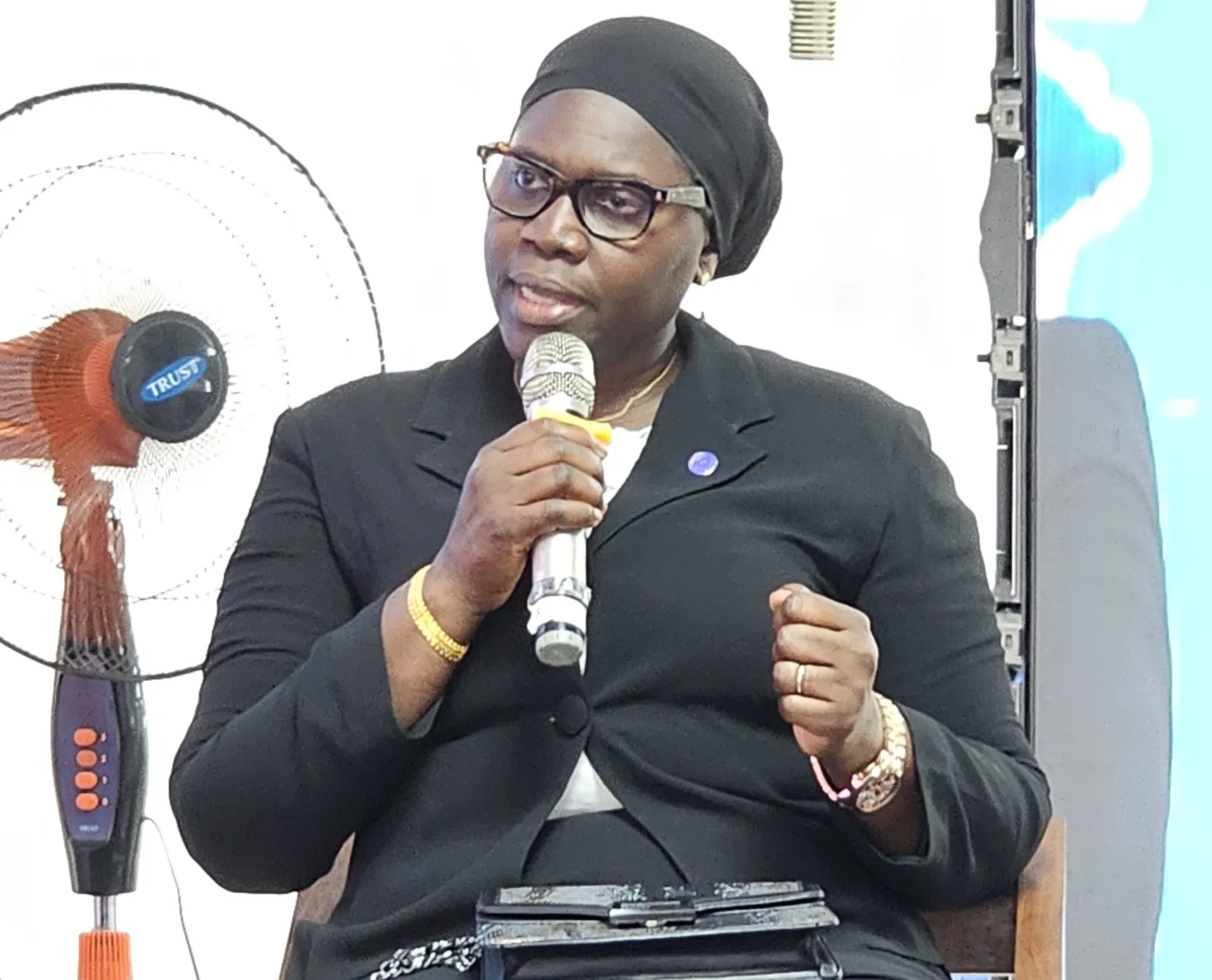 Mme Seynabou Diouf, Spécialiste Economie bleue et Emploi vert de l'OIT, délivrant son message