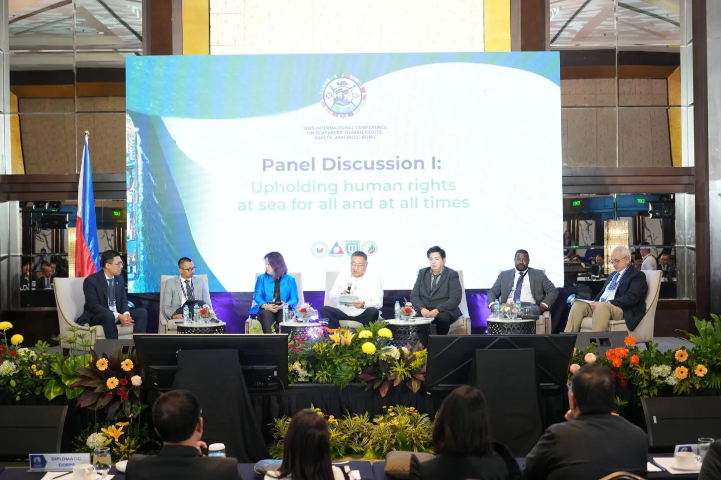 panel discussion during the international seafarers forum