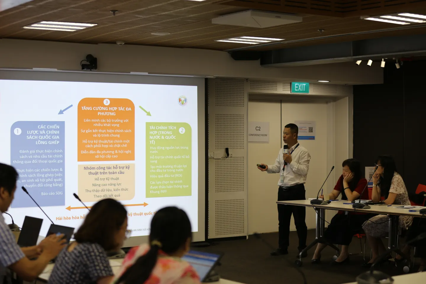 Nguyen Hai Dat, ILO Viet Nam presented the progress of the project