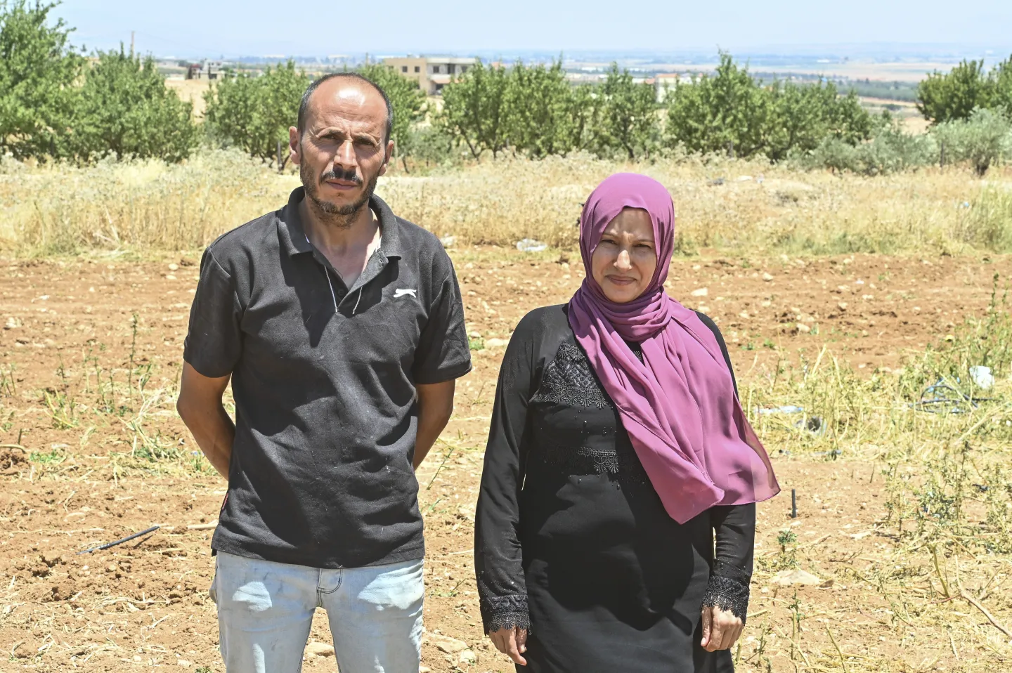 Cherry pickers Saadallah and Roukayya Ismail, Syrian farmers working in Lebanon’s Bekaa Valley. Shmistar, Lebanon July 2025