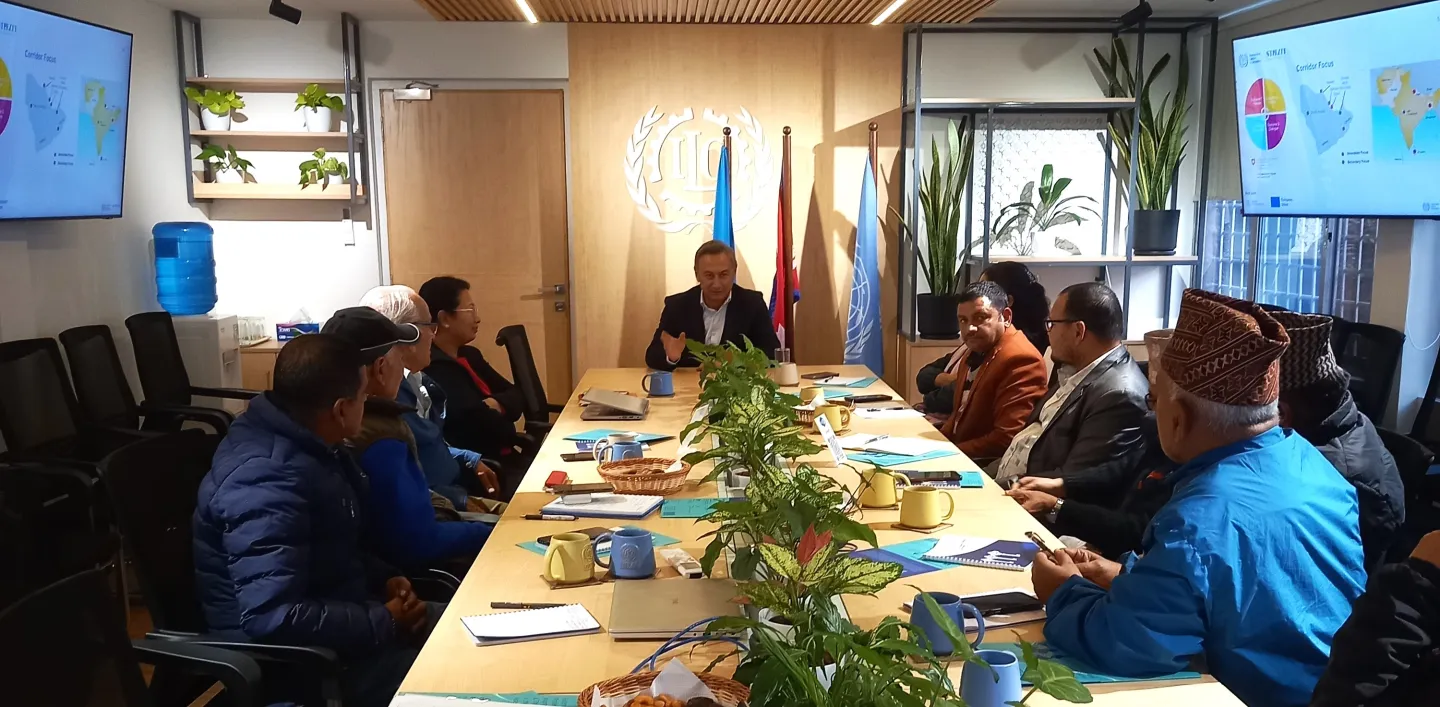 Numan Özcan, Director of the ILO Country Office for Nepal, engaging in discussions with trade union representatives.