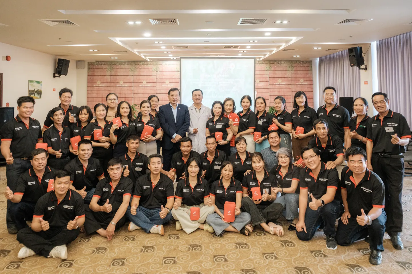 Together for safer, fairer coffee farming, farmers from Dak Lak and Dak Nong came together to learn, share, and build resilience for the seasons ahead.