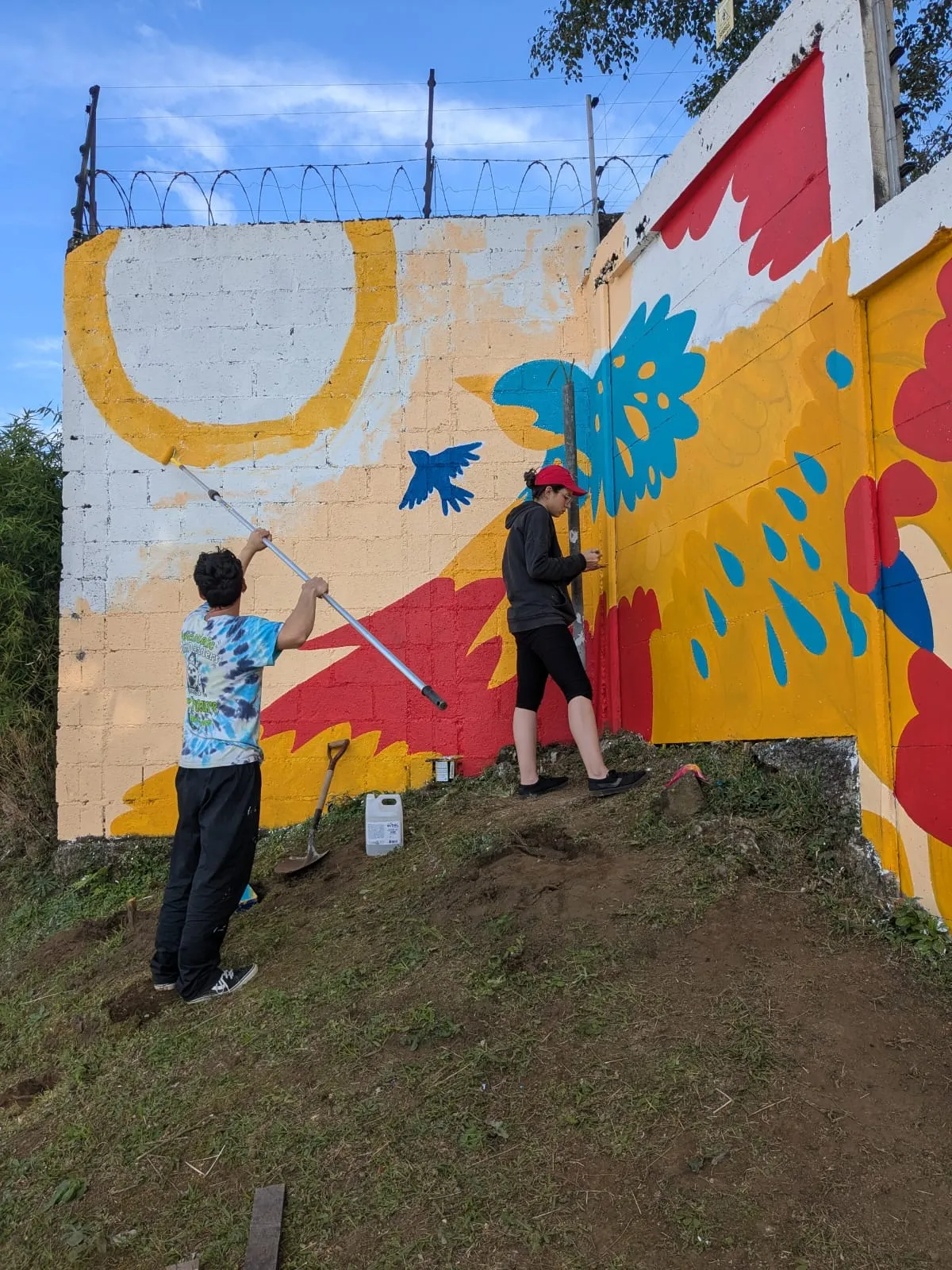 La construcción del mural no fue un acto solo estético, sino un ejercicio de reflexión sobre las vulnerabilidades que experimentan las poblaciones trabajadoras nacionales y migrantes. 