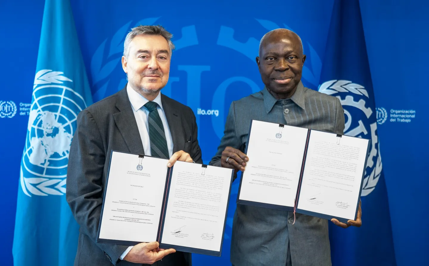 Ratification ceremony of Conventions Nos 155 and 191, and the Protocol to Convention No. 29, 3 March 2026: H.E. Mr Ioannis Ghikas, Greek Ambassador and Permanent Representative to the United Nations in Geneva, and Mr Gilbert F. Houngbo, Director-General of the ILO.