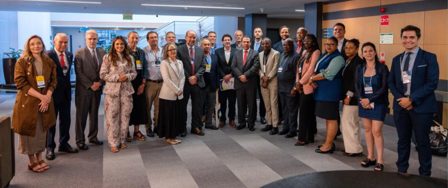 Ministro Luiz Marinho deu as boas-vindas a observadores internacionais tripartites de Angola,Cabo Verde, Paraguai, Peru e Uruguai, convidados pela ABC e OIT para acompanhar a II CNT,
