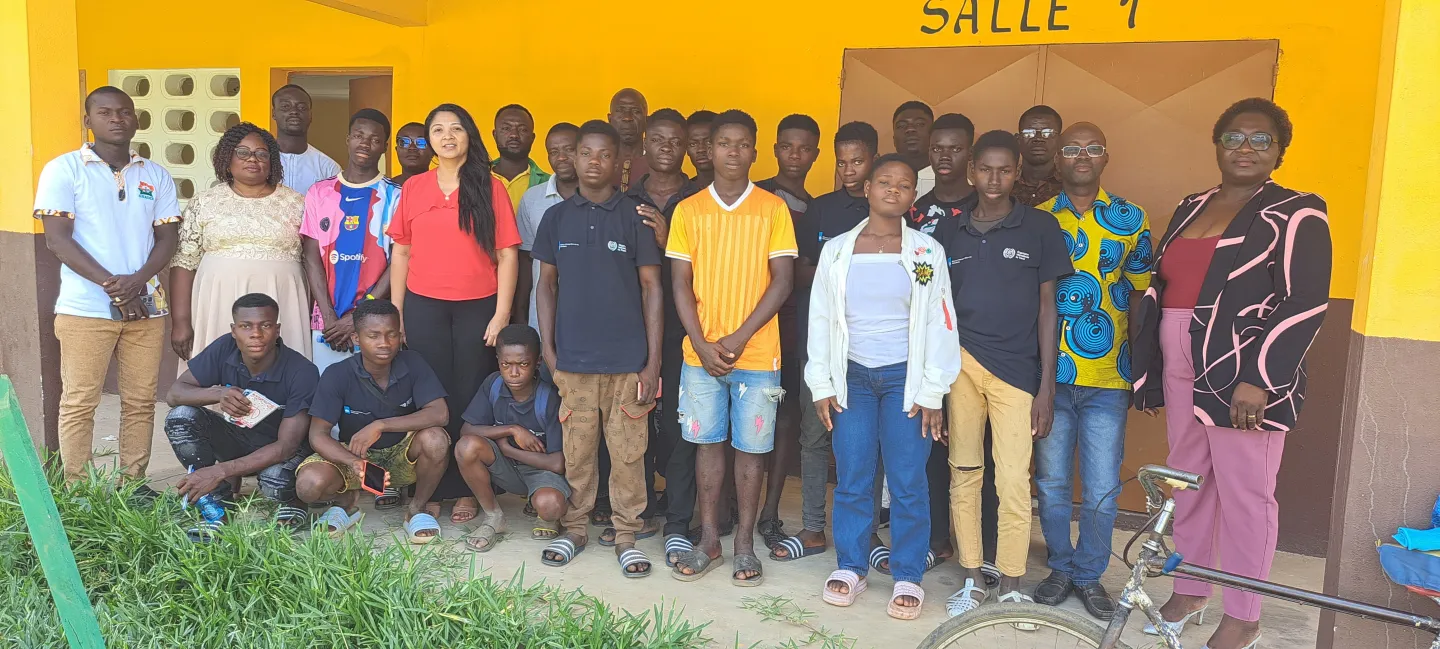 Group photo of youth in training in Cote d'Ivoire