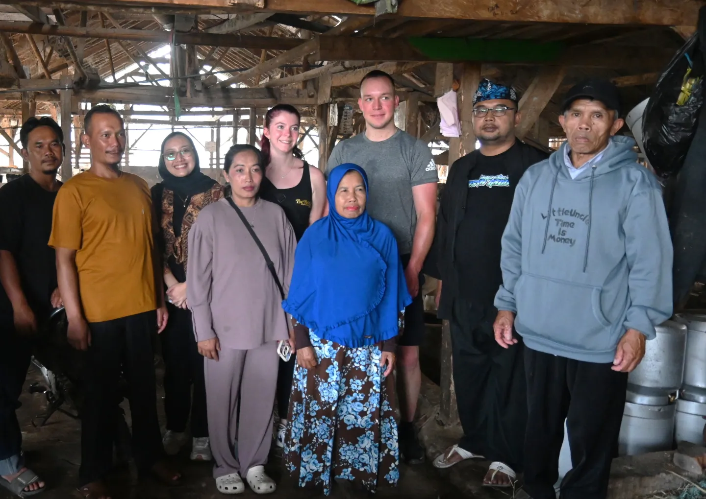 Swiss farmers together with Indonesian farmers 